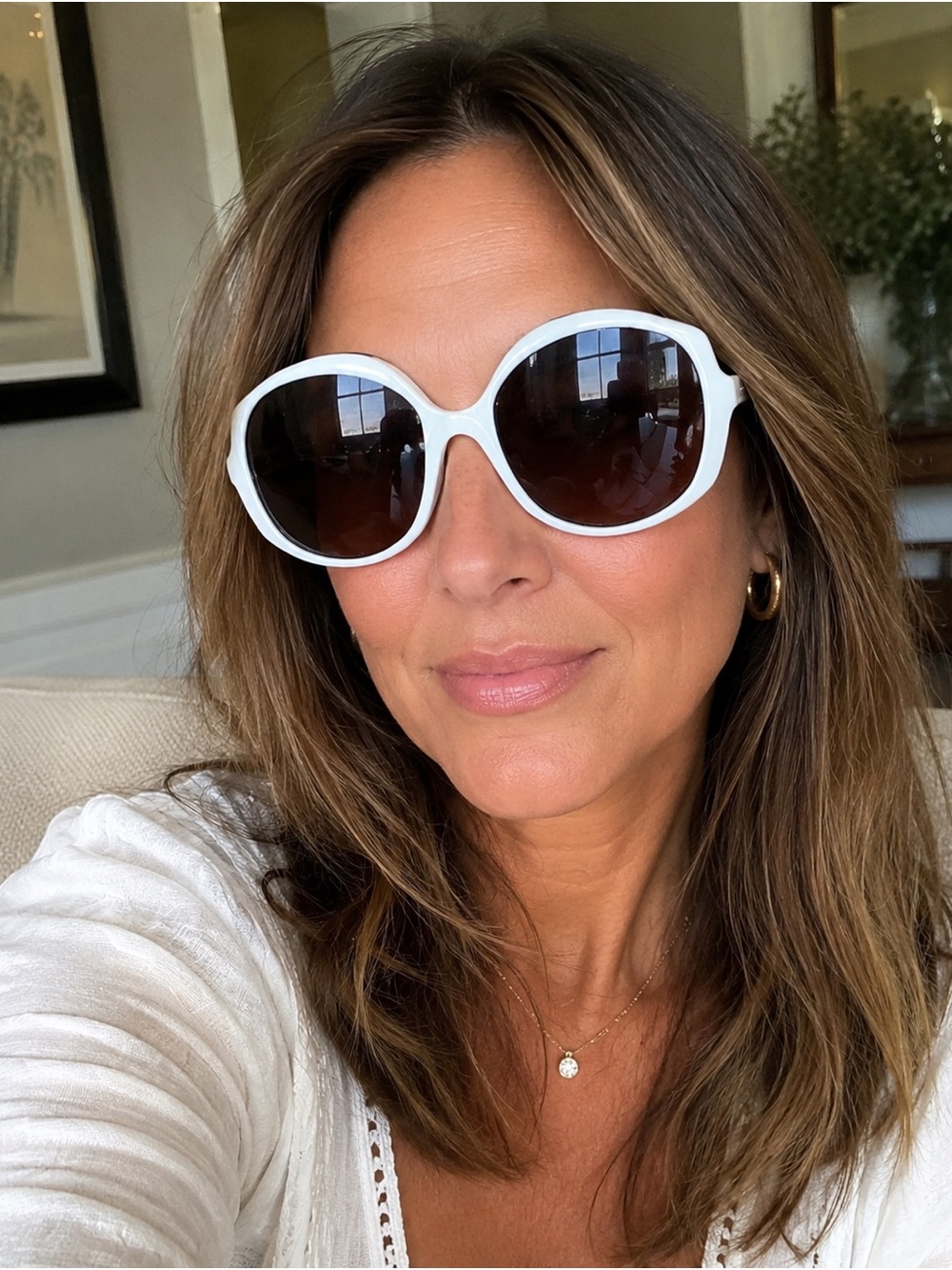 White Frame Brown Lens Women's Fashion Sunglasses